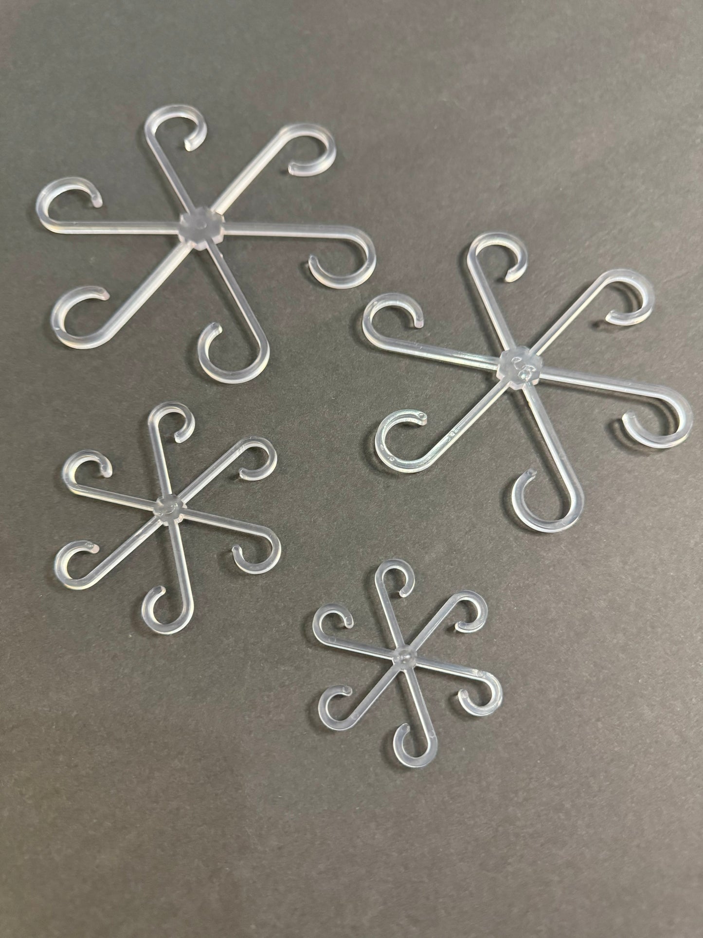 Clear Plant Stem Support Clips – Set of 4 | Transparent Plant Hooks for Climbing & Vining Plants