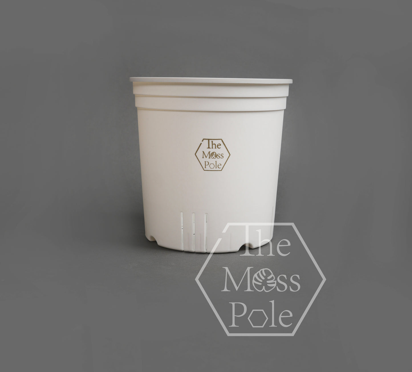 High quality Clear pot with good drainage 1 gallon planter pot