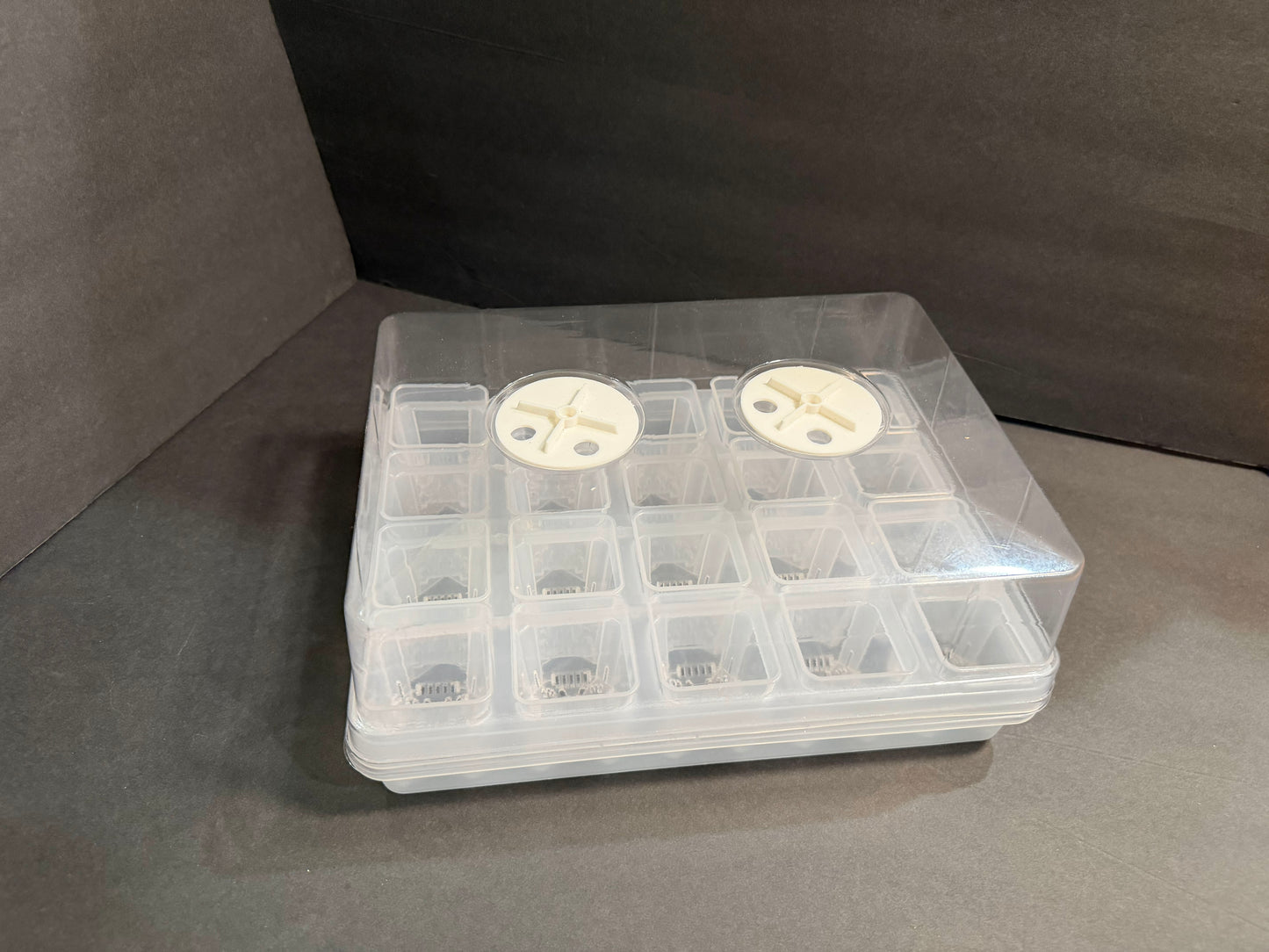 Seed Starter Kit with Dome | Propagation Tray System with 20 Clear/Black Clear Pots | Seed Germination, Cuttings & Indoor Growing Setup